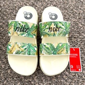 Nike Offcourt Slides⭐️